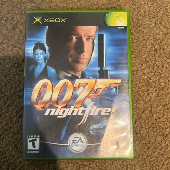 Xbox James Bond 007 Nightfire video game - Picture 1 of 4